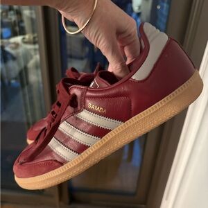 Women's adidas Originals Samba OG burgundy